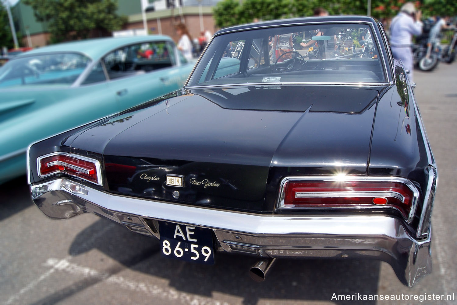 Chrysler New Yorker uit 1966